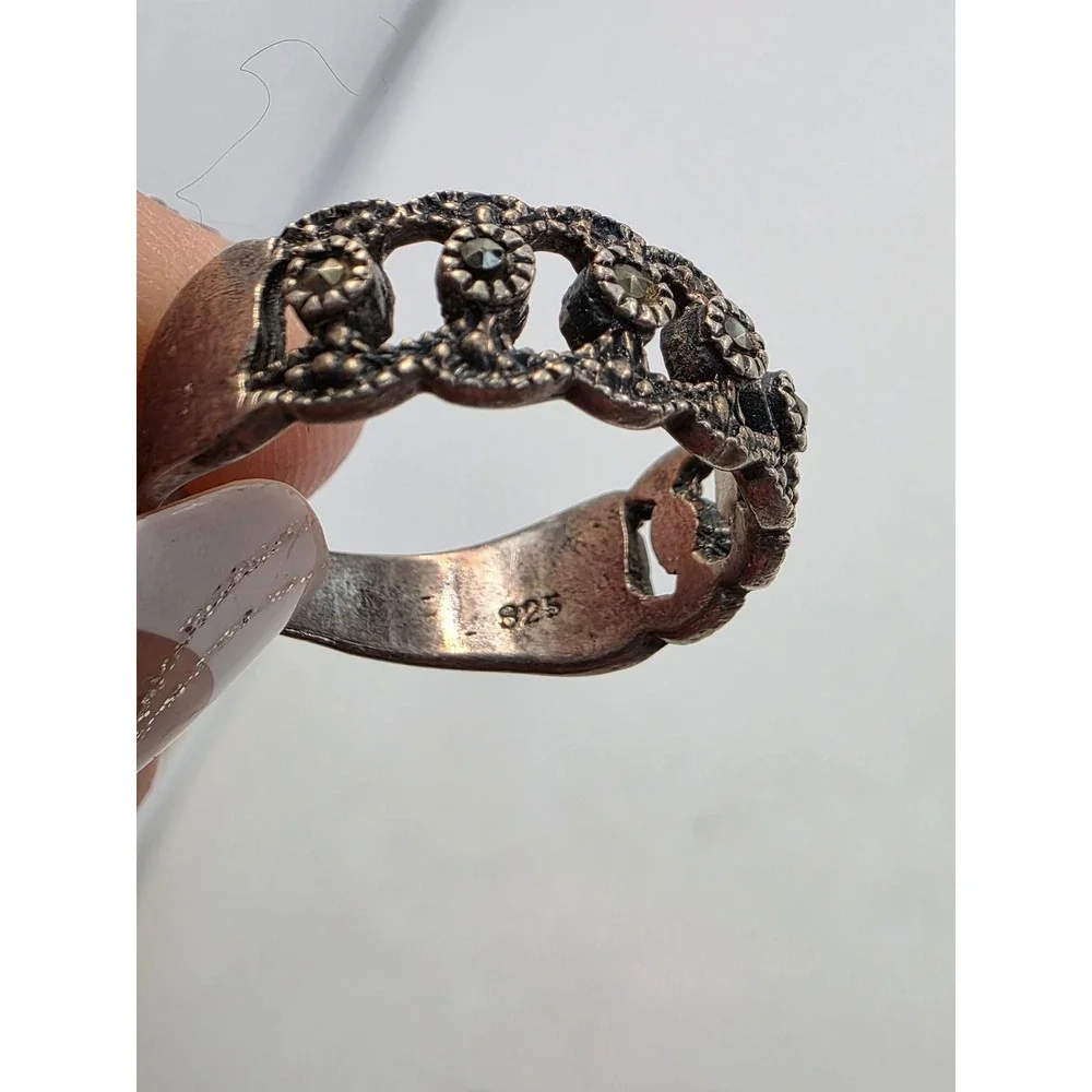 Vintage 925 Sterling Silver Marcasite Filigree Scalloped Band Ring Size 8.5
